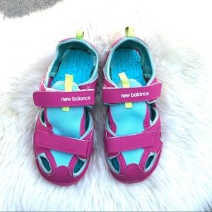 New Balance Expedition Girls Sandals Size 3